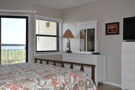 Bedroom Oceanfront