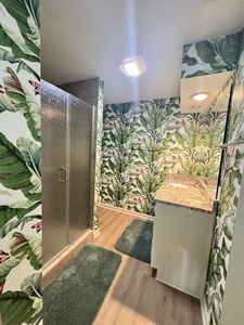 Bathroom 4