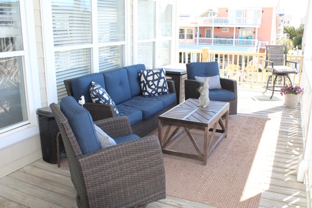 canal side deck