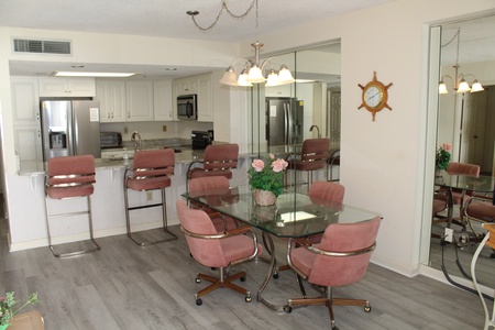 Dining Area 2