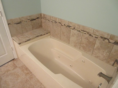 Master Bath Tub 