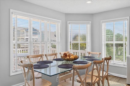 Dining Area 1