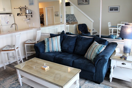 Living Area 1-1