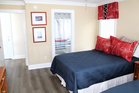 Bedroom 4 - Upstairs - Oceanside