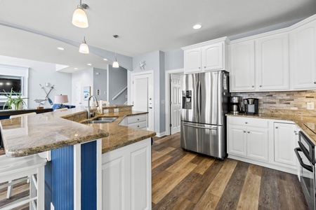Kitchen Area 2