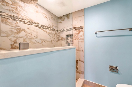 Bathroom 1-2