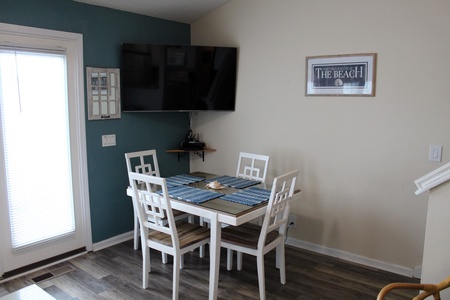 Dining Area 1