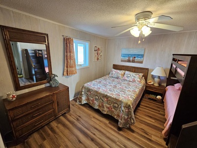 Bedroom 2 - Queen and Twin Bunk Bed