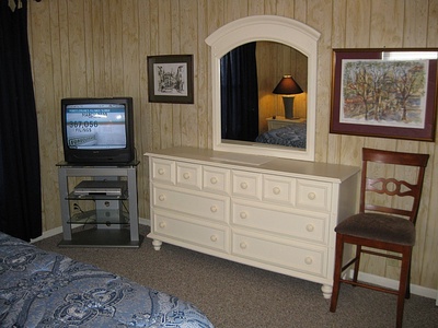 Bedroom 1 - Downstairs Oceanside