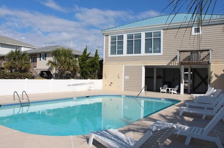 The Resort at OIB Oceanfront Pool