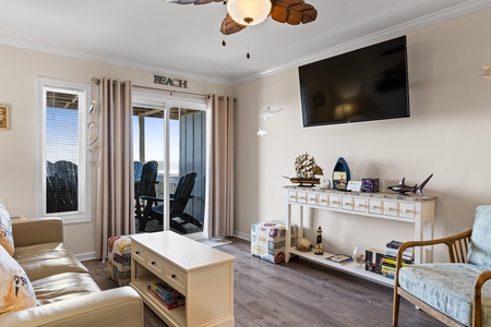 Living Area 2