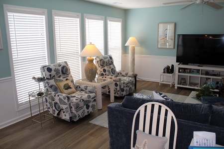 Living Area 3