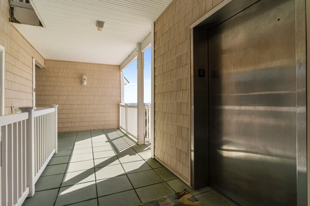 Elevator 1