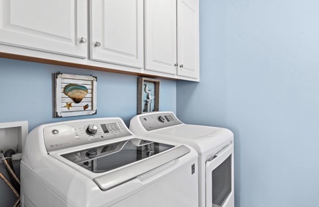 Washer/Dryer - First Level