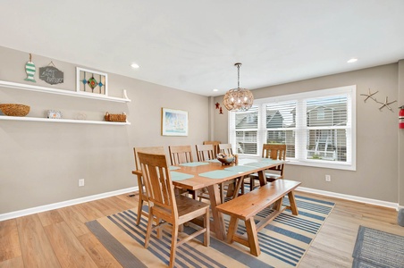 Dining Area 1