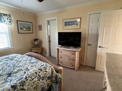Bedroom 2-3 - Downstairs