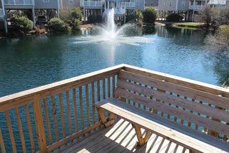 Dockside Landing Fountain