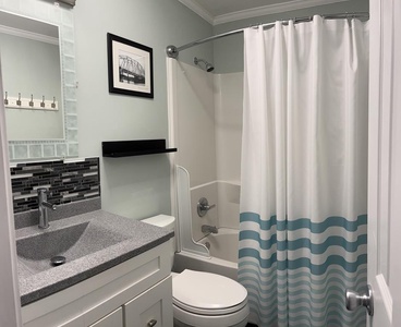 Hall Bath - Tub/Shower Combo