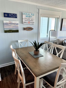 Dining Area 1