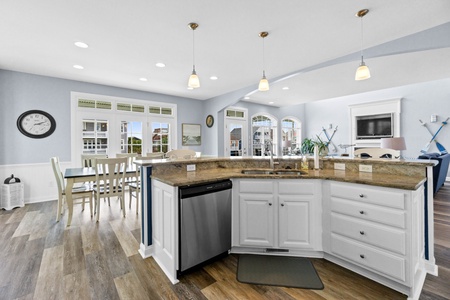 Kitchen Area 3