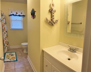 Bathroom 3 - Upstairs Open to Hallway