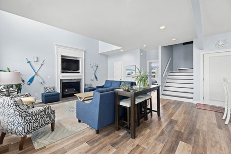 Living Area 3