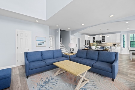 Living Area 2