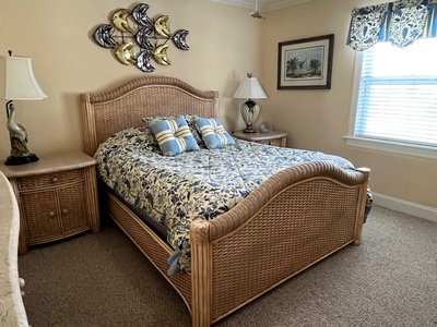 Bedroom 2 - downstairs