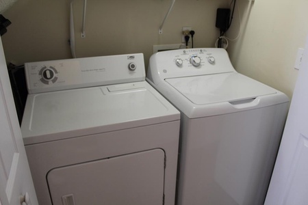 Washer/Dryer First Level