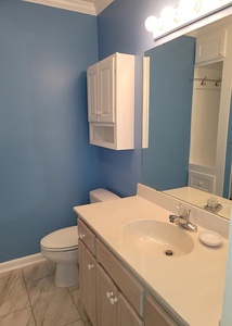 Bathroom 3 - Private 