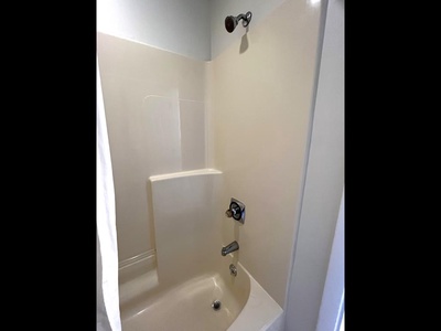 Bedroom 6 Private Bath Tub/Shower