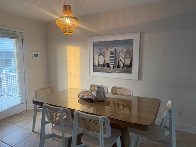 Dining Area 1