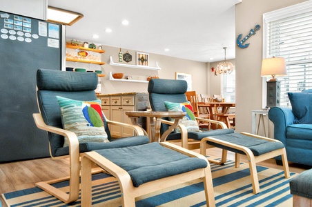 Living Area 6