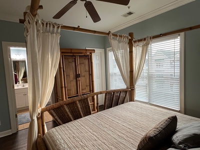 bedroom 1 - king
