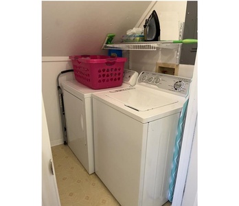 Washer / Dryer - First Level