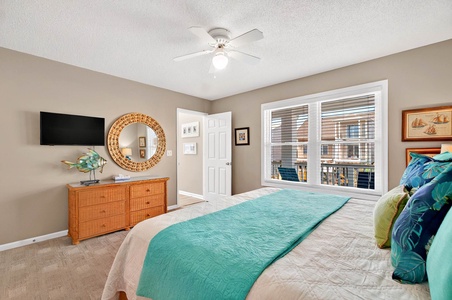 King Bedroom Downstairs 1-4