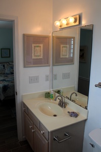 Bedroom 6 - Bath  1