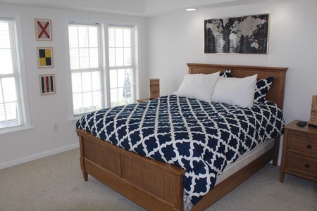 Master Bedroom - Upstairs