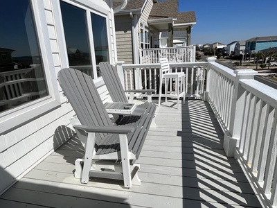 Upstairs Deck