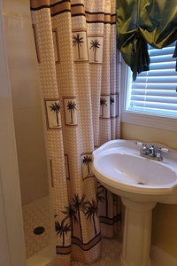 Hallway Bathroom - Shower Only - Near Bedroom 5