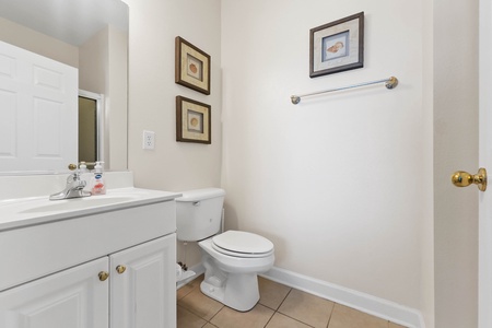Bathroom 2-1