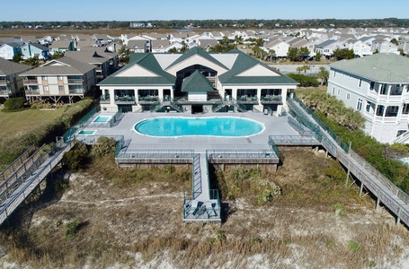 Islander Villas Community Pool oceanfront