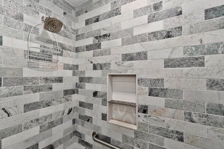 Bathroom 2-3
