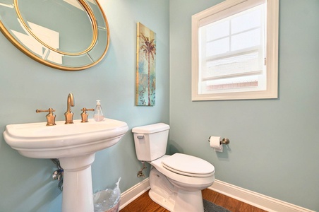 Bathroom 4-1