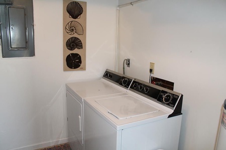 Washer / Dryer Ground Level