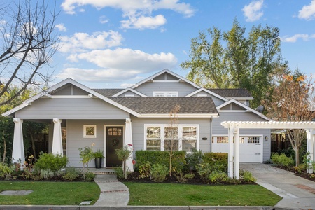 Peaceful Sonoma Craftsman *30+ Day Rental*