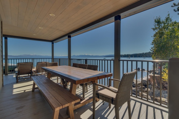 Bellissimo Lago - Lakefront