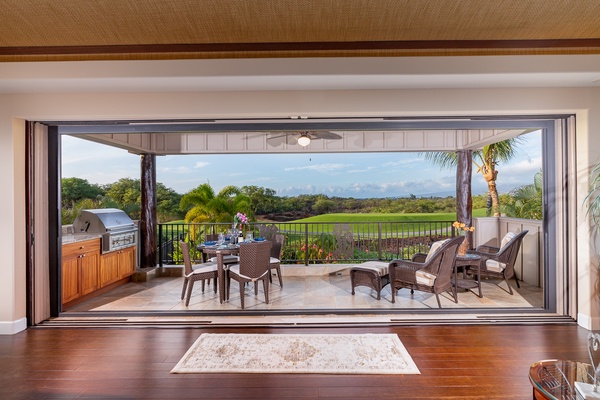 Large lanai with BBQ