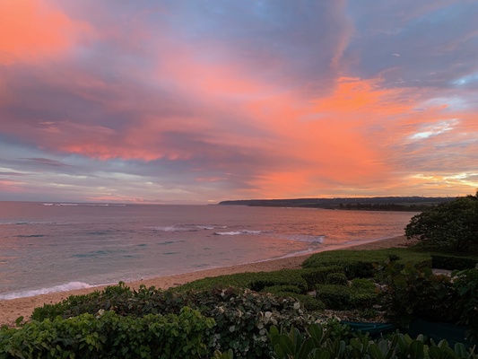 Breathtaking Waialua sunset views
