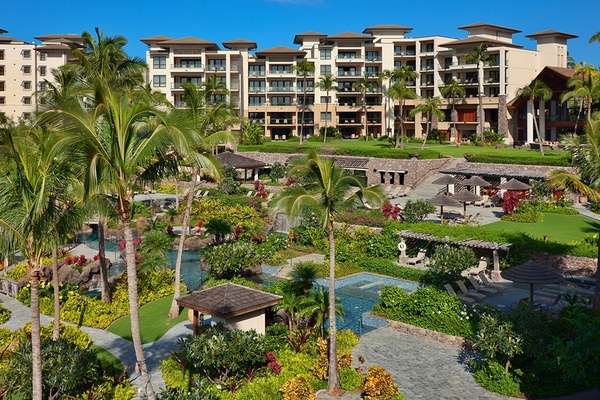 Spectacular Ocean View Pool & Spa Courtyard